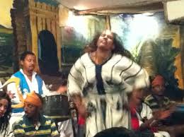 Our large dance floor and full menu allow you to dance all night or sit back and enjoy the show while treating yourself to minneapolis' best ethiopian cuisine. Ethiopian Shoulder Dancing Salambo In Addis