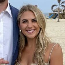 Cassandra Tyler's Instagram, Twitter & Facebook