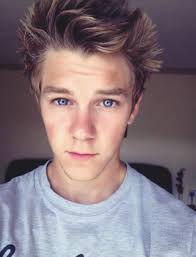 Pin By Brandon On Clothing Men Blonde Hair Blonde Hair Boy Brown Hair Boy