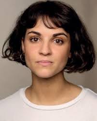 Elly Goodman's Instagram, Twitter & Facebook