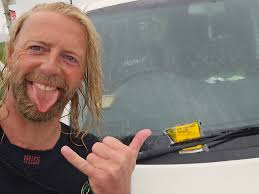 Good old Newquay, morning surf check and there's a traffic warden ticketing  what looks like a bloody SWB Caddy