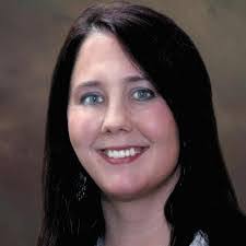 Iris Shields's Instagram, Twitter & Facebook