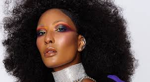 Show-Stopping Editorial Looks