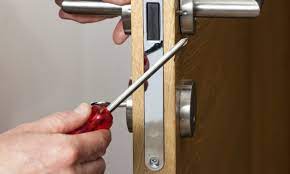 4 Diy Ways To Repair A Broken Door Lock | Smart Tips