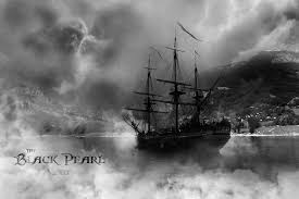 Reconnaissable à ses voiles noires, le navire est surtout célèbre pour la malédiction qui pesait sur lui après la mutinerie d'hector barbossa, faisant du navire un navire maudit craint par tous. The Black Pearl Pirate Of The Caribbean Minecraft Map