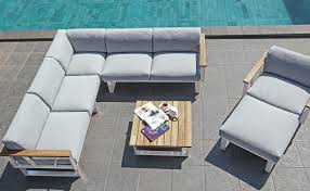 For the ultimate party house, incorporate a pool and patio, or consider a deck with a fire pit, outdoor fireplace, barbecue and/or outdoor kitchen. Loungemobel Holzland Dostler Holz Fur Bau Ausbau Und Garten