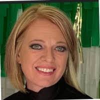 Lana Frazier's Instagram, Twitter & Facebook