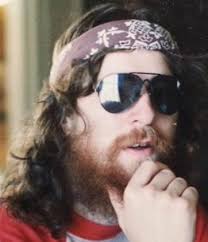 It is 1974, I am at.fort lost in the woods MO. I am visiting my brother  there. I joined the Army later. Org was going to join in 1975