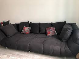 Wir bieten eine sehr gut erhaltene wohnlandschaft zum verkauf an. Xl Sofa Carry Home Xxx Lutz In 1140 Wien Fur 250 00 Zum Verkauf Shpock At