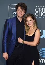 Haley Lu Richardson Haleylufan Twitter James Potter Richardson Cole Sprouse
