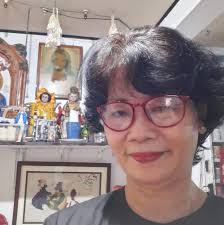 Guard: Prrrttt prrrttt... Ikaw yun #AsongShoplifter TIGIL TIGIL TIGIL! Bebe  P: Kuya wag ka nyambibintang. Bakit aku magshoplift ih miy peya naman  aku?😂😂😂 Abangan ang susunod na kabanata... Makakalaboso na kaya si