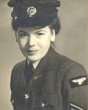 Penelope Tilley's Instagram, Twitter & Facebook