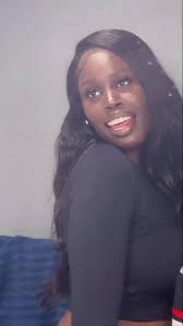 How Tall is the Beautiful Angel? Guess Now!