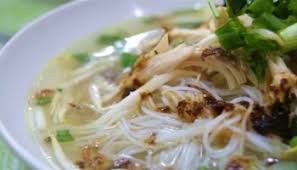 Aduh , memang berbaloi baloi. Mee Sup Ayam Kuali Sudip