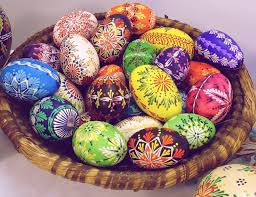 Easter is greek and latin easter, which is considered the main holiday in the christian faith. Ra2gim Xhg772m