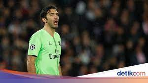 Dikira pensiun, kiper legendaris juventus gianluigi buffon akhirnya bergabung ke psg. Gianluigi Buffon Tinggalkan Paris Saint Germain