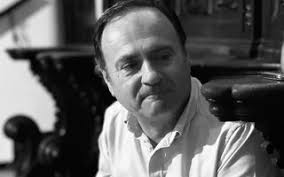 Rafael Toribio entra en la Galería de Arte Espacio 36 de Zamora