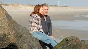 All that begins to change when she strangely starts to forget words and then more. Hd Wallpaper Movie Still Alice Alec Baldwin Julianne Moore Wallpaper Flare