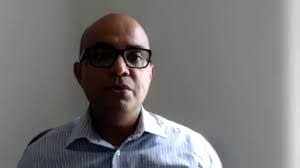 Robert Denz's Instagram, Twitter & Facebook