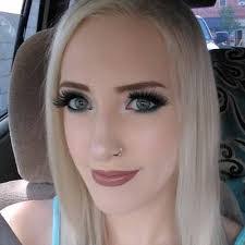 Heather Cutright's Instagram, Twitter & Facebook