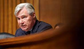 Senator sheldon whitehouse routinely accuses those he disagrees with, including the justices he calls the roberts five, of being corrupted by money. Kavanaugh Senator Whitehouse Slams Fbi For Lack Of Transparency Around Tanked Sex Assault Probe National Review