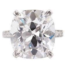 Type iia diamonds contain so little nitrogen that it isn't readily detected using infrared or ultraviolet absorption methods. Tiffany And Co Gia 17 06 Ct D Internally Flawless Type Iia Cushion Diamond Ring For Sale At 1stdibs