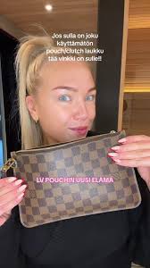 Toimii myös muihin laukkuihin, jos niihin saa vaa hihnan kiinni!!🫶🏼  #muotivinkit #muotitiktok #muotivinkki #louisvuitton #tyylivinkit  #asuvinkki #laukku #merkkilaukku