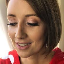 Carly Straw's Instagram, Twitter & Facebook