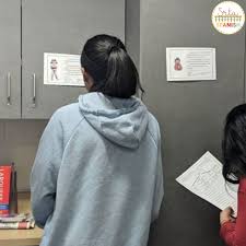 (a pickpocket stole my money. Adjectives In Spanish Class Srta Spanish