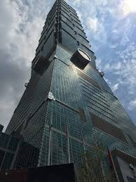 Was zählt, ist die größe. Taipei 101 Aussichtplattform Radio Taiwan International