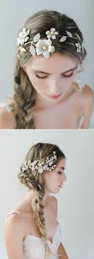 When placed just behind the ear, the piece dresses up an otherwise ordinary look. 12 New Ways To Wear Your Hair Down For The Wedding Dazzling Natural Hairstyles For The Modern Bride Praise Wedding