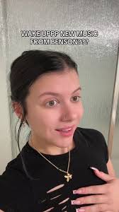 Sorry Im Here for Someone Benson