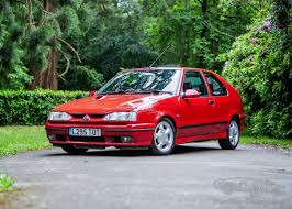 Резултат с изображение за Renault 19