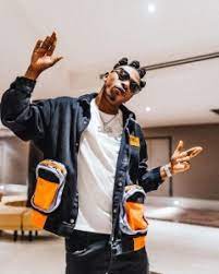 Mayorkun house in 2018 mayorkun took to social media to show off his new achievement, his first home he shared a picture of himself standing in front of the mighty house with the caption; Biography Of Mayorkun Age Education Awards Relationship And Net Worth Ayodejiblog Comayodejiblog Com