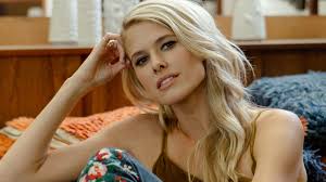 American Made Star Sarah Wright on What Its Really Like to Shoot a Sex  Scene with Tom Cruise | GQ