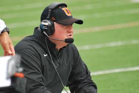 Zak Willis resigns as Union football coach