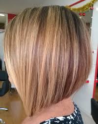 стрижка боб градуированный боб каре с пышным затылком и удлинением к лицу 100 Luchshih Novinok Strizhka Bob Kare 2017 Goda Na Foto