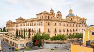 F., que compitió la campaña 1999/2000 en territorial preferente, acabando tercero en el grupo segundo y ascendiendo a tercera división, donde se mantuvo hasta la temporada. Universidad Catolica San Antonio De Murcia Datathon Cajamar Universityhack 2019