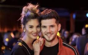 Ramona olaru a fost ironizată la piscină, în dubai. Ramona Olaru A Fost InÈ™elatÄƒ De Cuza Ce A Spus Asistenta Tv Amintiri Cu Altcineva In AcelaÈ™i Timp Star News Antenastars Ro