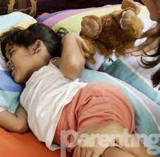 Ejujurnya, adakah euatu yang lebih mani daripada bayi yang dapat menepuk tangan kecil mereka yang montok tepat? Atasi Anak Senang Memukul