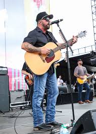 Country Singer Tyler Farr Cancels Goshen Stampede Performance After Farming Accident