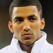 Aaron Lennon (@Lennon_Official)