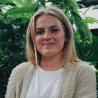 Madeline Eason's Instagram, Twitter & Facebook