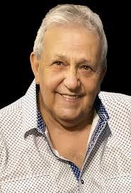 Daniel Graveline's Instagram, Twitter & Facebook