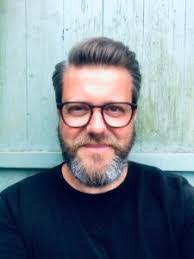 Dominic Ezzo's Instagram, Twitter & Facebook