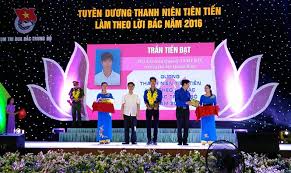 Thanh niên làm theo lời Bác