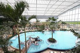 Therme erding therme erding is the second largest thermal bath complex in europe at 185,000 square metres. Therme Erding Schnapsdrosseln Flattern Direkt In Die Ausnuchterungszelle Polizei Uberregional Idowa