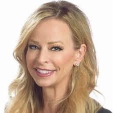 There are four key objectives to follow when leading a team: 1) Setting  clear expectations so they know what the goals are, 2) Making sure the team  has the right tools and