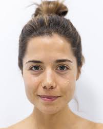 Cheguei a uma altura em que, se não tirasse o fato de treino, não me sentia. Sem Maquilhagem Isabel Silva Confessa O Que Gostava De Mudar Na Propria Pele Holofote