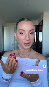 Replying to @sara jewellery tour! please excuse my tan hands 😭😂  ##jewelry##jewellery##jewelrytour##piercing##necklace##earrings